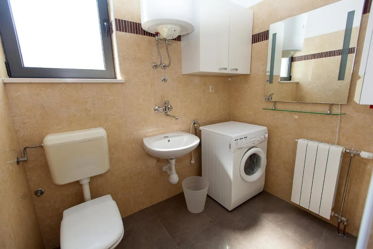 Alana 1 Penthouse Apartamento Dramalj 0*,